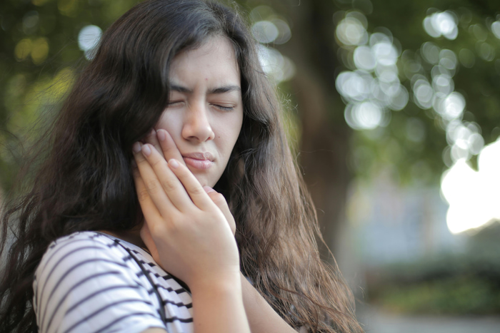 Replace Missing Teeth for Better Health
